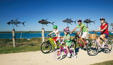 Biken mit der Familie am  Gold Coast Oceanway 